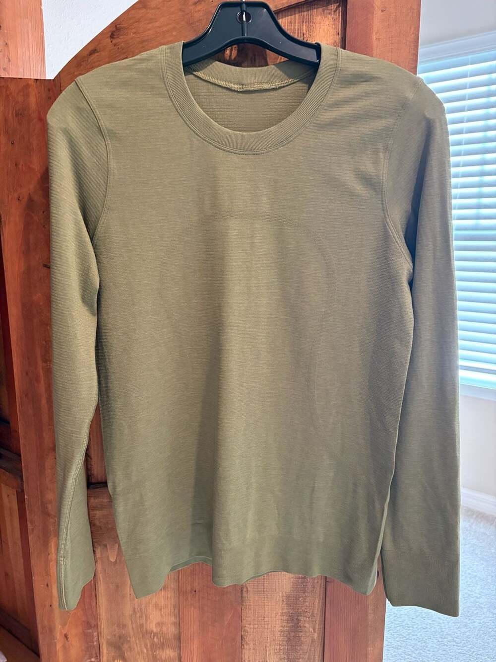 Lululemon Metal Vent Tech Long Sleeve Crew Olive Green
